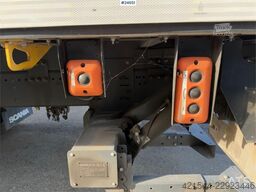 Scania P280 4x2 Box truck – CNG gas