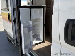Peugeot Boxer 2024 | Manual | Totalmente equipada