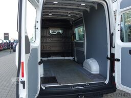 Volkswagen Crafter 35 Kasten L2H2 AHK/KAM/NAVI/TEMP/SITZHZG