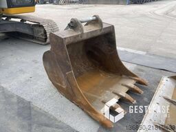 Liebherr R926 LC