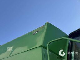 John Deere S770