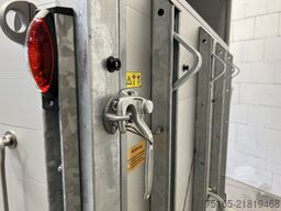 Böckmann Portax E Plus 3,0 t. Sonderhöh Pferdeanhänger