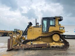 Caterpillar D6T LGP