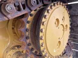 Caterpillar D6T LGP