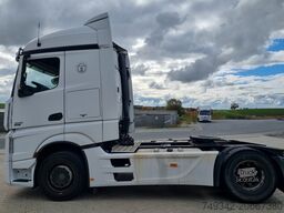 Mercedes-Benz Actros 1842