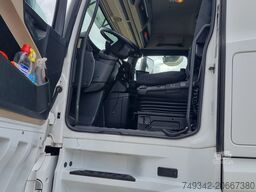 Mercedes-Benz Actros 1842