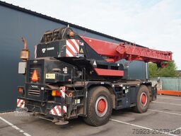 TADANO-FAUN GR-300EX WITH JIB 4X4X4 ROUGH TERRAIN CRANE