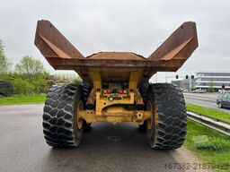 Caterpillar 740B