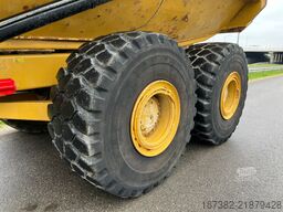 Caterpillar 740B