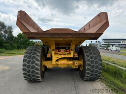 Caterpillar 740B
