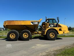 Caterpillar 740B