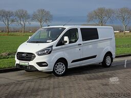 FORD TRANSIT CUSTOM 2.0 L2H1 Dub.- Cab. Navi