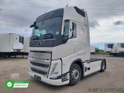 VOLVO FH 500 XL i-ParkCool ACC Side Skirts