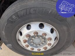 Mercedes-Benz Actros 1842