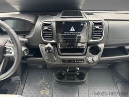 DETHLEFFS Trend T 6817 EB Hubbett / Navi / AWT isoliert