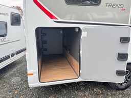 DETHLEFFS Trend T 6817 EB Hubbett / Navi / AWT isoliert