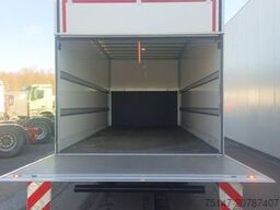 FUSO Canter 7C18 3-Sitzer Klima Ladebordwand