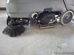 KAERCHER B 150 R Bp Dose SB R90 Walze Scheuersaugmaschine