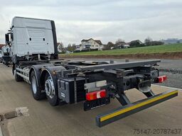 MERCEDES-BENZ 2540 L Actros 6x2 Fahrschule 5-Sitzer Liftachse