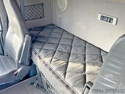 VOLVO FH12 460* HIAB 800 E - 7 + JIB 135 X + FUNK