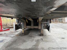 Ekeri Jumbo semi with a new refrigeration unit and full