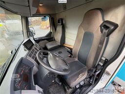 Volvo FL210 4x2 Box truck with tail lift and side door