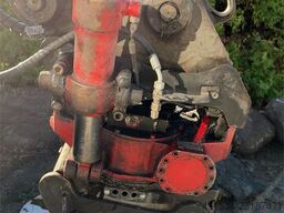 Kobelco SK75SR-3E Tracked excavator – tiltrotator and 2 bu