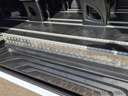 MERCEDES-BENZ Sprinter Elektro 9 Sitzer Bürgerbus