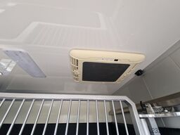 Renault Master Automaat STX S5 met Airco bij de paarden...