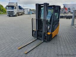 JUNGHEINRICH EFG 215 / Triplex: 4.25m! / SS /  2.472h! / 2020