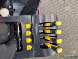 MAN TGS 26.470 6x2-4 LL Baustoff Palfinger PK20.501L