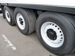 SCHMITZ CARGOBULL SKO 24/TK SLXi 300 /DOPPELSTOCK/BLUMEN 383 tsd