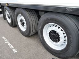 SCHMITZ CARGOBULL SKO 24/TK SLXi 300 /DOPPELSTOCK/BLUMEN 383 tsd