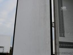 SCHMITZ CARGOBULL SKO 24/TK SLXi 300 /DOPPELSTOCK/BLUMEN 383 tsd