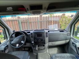 Mercedes-Benz Sprinter 319