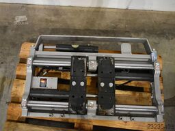 Dakšu pozicionētājs DURWEN ZVW 20-S; Breite 980 mm