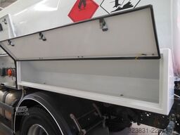 MERCEDES-BENZ 1832 AROCS, ADR, TANK FÜR DIESEL + AD BLUE!!!