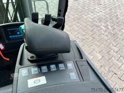 JUNGHEINRICH EFG 215 / Triplex: 4.25m! / SS / 1.573h / 2024