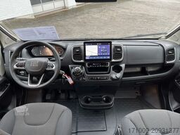 WESTFALIA Columbus 540 D 140 PS Solar SKYVIEW ACC