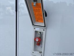 HYMER/ERIBA B-Klasse MC I WhiteLine 600 Arktis Autarkie GFK