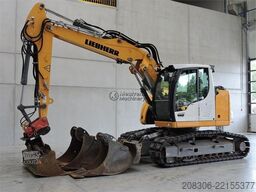 LIEBHERR R914