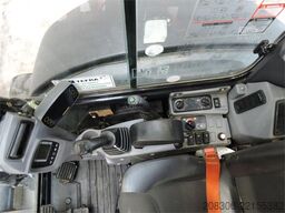 KUBOTA U48