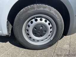 MERCEDES-BENZ Vito 110 CDI Kasten Kompakt AHK Klima MBUX+DAB