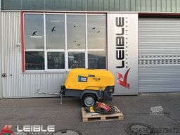 Atlas Copco Kompressor XAS58-7G*2xHammer+Erdrakete*Neuwertig