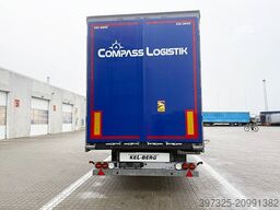 Kel-Berg Curtainsider / Planenauflieger / Gardin