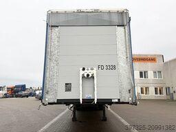 Kel-Berg Curtainsider / Planenauflieger / Gardin