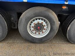 Kel-Berg Curtainsider / Planenauflieger / Gardin