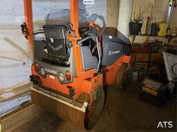 Hamm HD12 VV roller