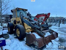 Volvo L50 Wheel Loader with Bucket and Pallet Forks