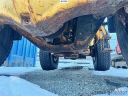 Volvo L50 Wheel Loader with Bucket and Pallet Forks